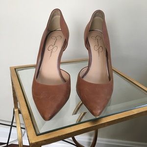 Jessica Simpson Deep Luggage Pumps